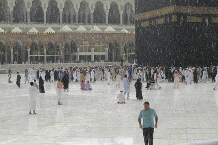 Umroh Plus Thoif: Apa Bedanya dengan Umroh Reguler?